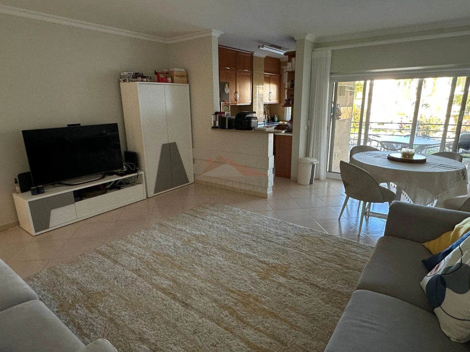 Apartamento T1 para Venda em Alvor Foto 9