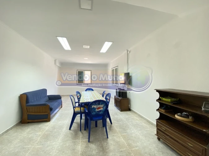 Moradia T5 para Venda em Branca Foto 4