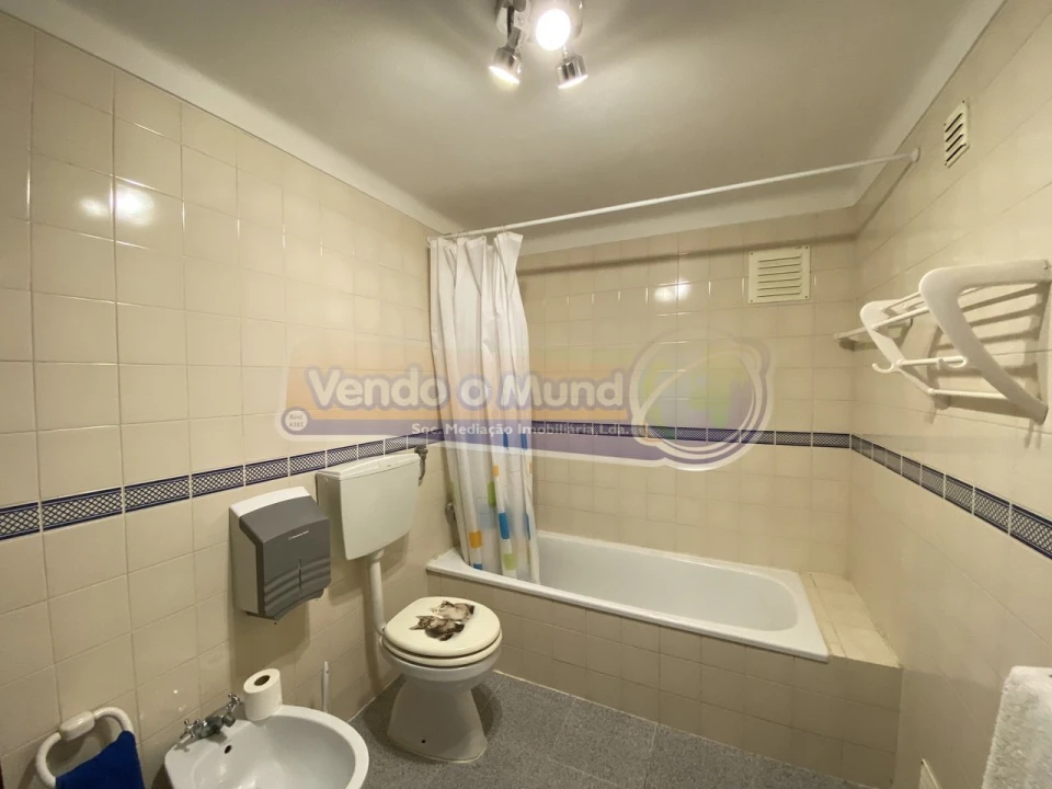 Moradia T5 para Venda em Branca Foto 13