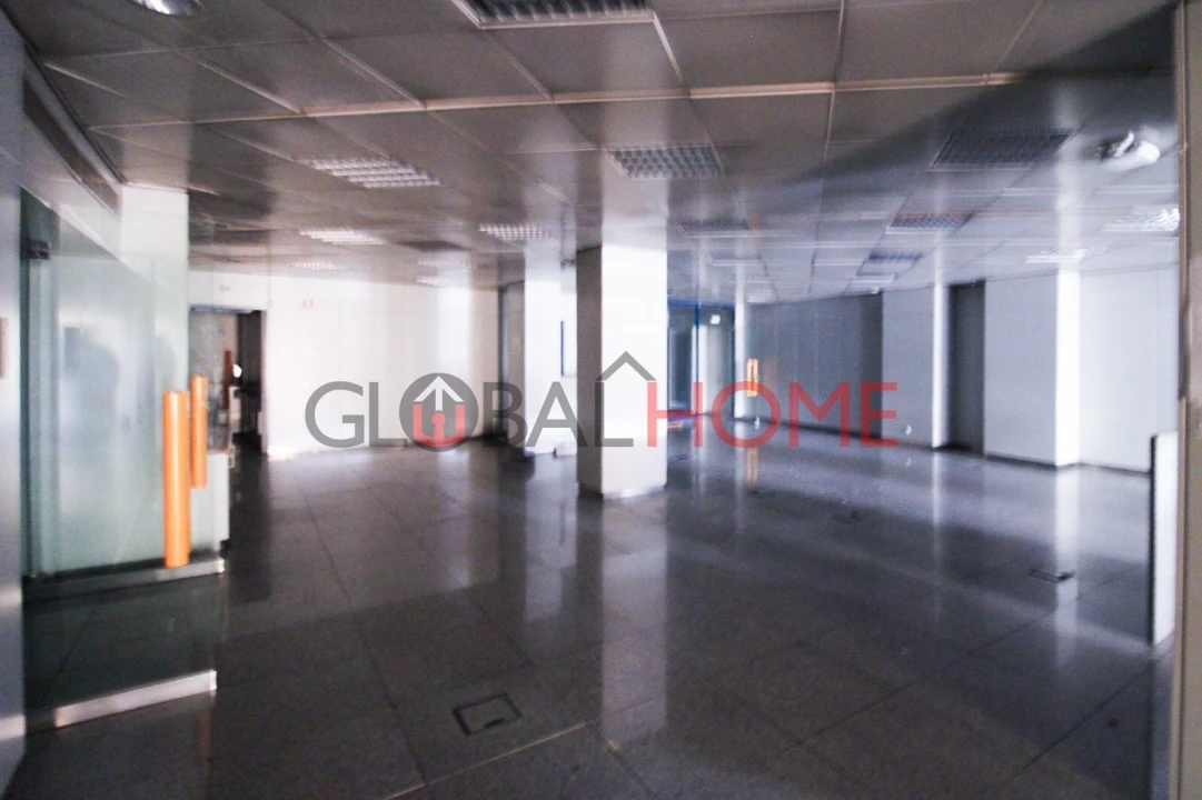 Negócio para Venda em Rio Tinto Foto 2