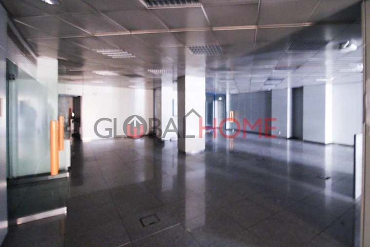 Negócio para Venda em Rio Tinto Foto 2