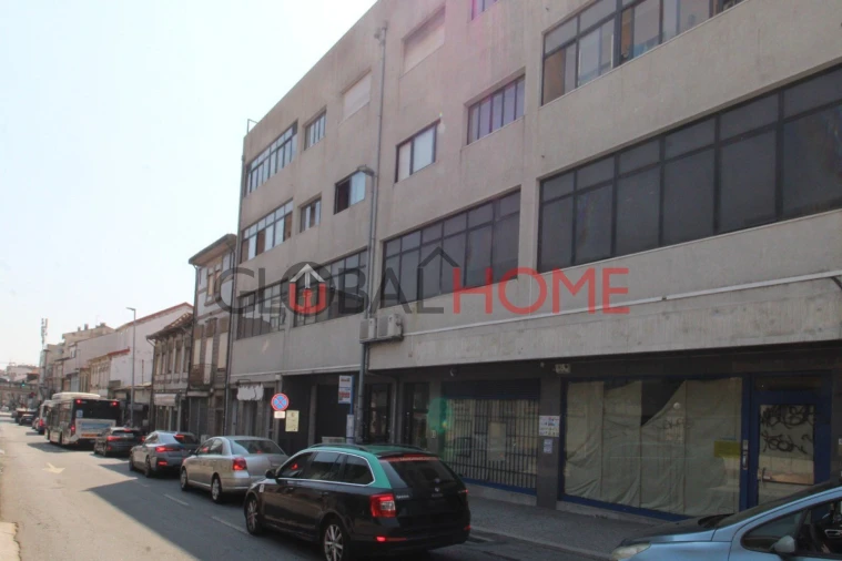 Negócio para Venda em Rio Tinto Foto 6