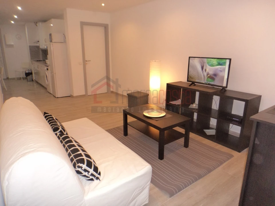 Apartamento T2 para Venda em Peniche Foto 3