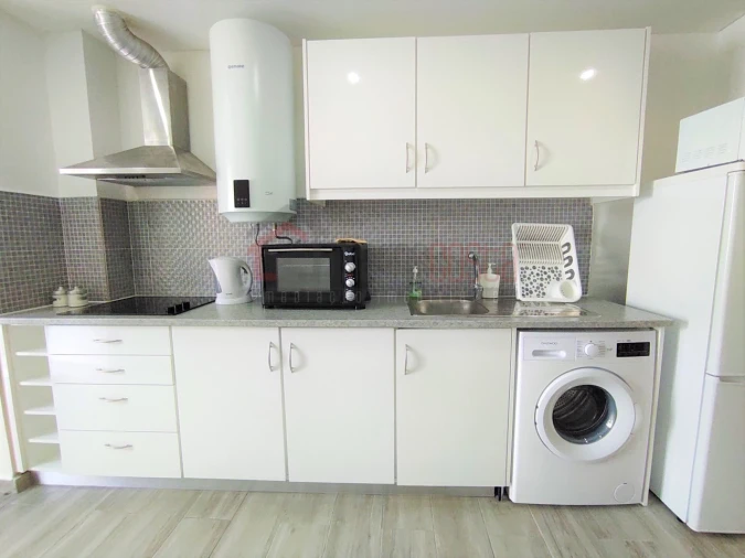 Apartamento T2 para Venda em Peniche Foto 2