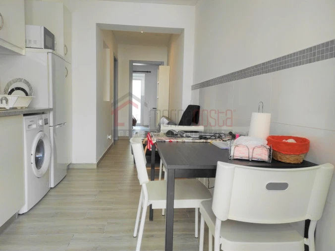 Apartamento T2 para Venda em Peniche Foto 12