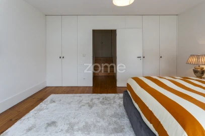 Apartamento T1 para Arrendamento em Santa Marinha e São Pedro da Afurada