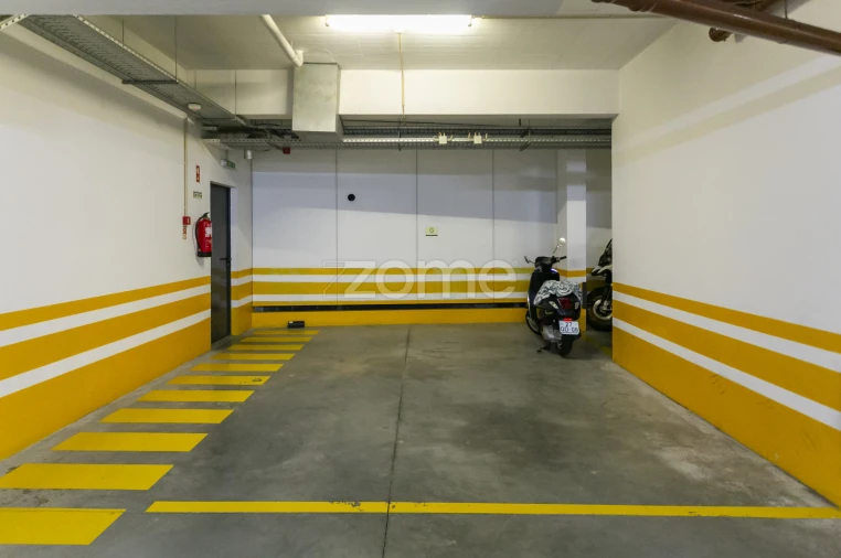 Apartamento T1 para Arrendamento em Santa Marinha e São Pedro da Afurada Foto 28