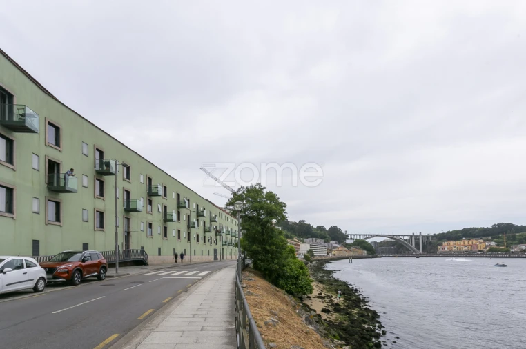 Apartamento T1 para Arrendamento em Santa Marinha e São Pedro da Afurada Foto 30