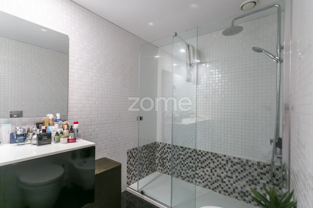 Apartamento T1 para Arrendamento em Santa Marinha e São Pedro da Afurada Foto 9