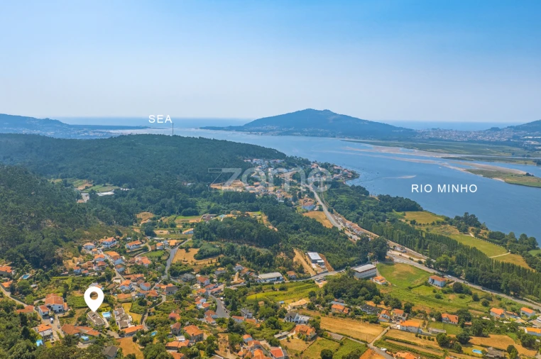 Moradia T5 para Venda em Lanhelas Foto 3