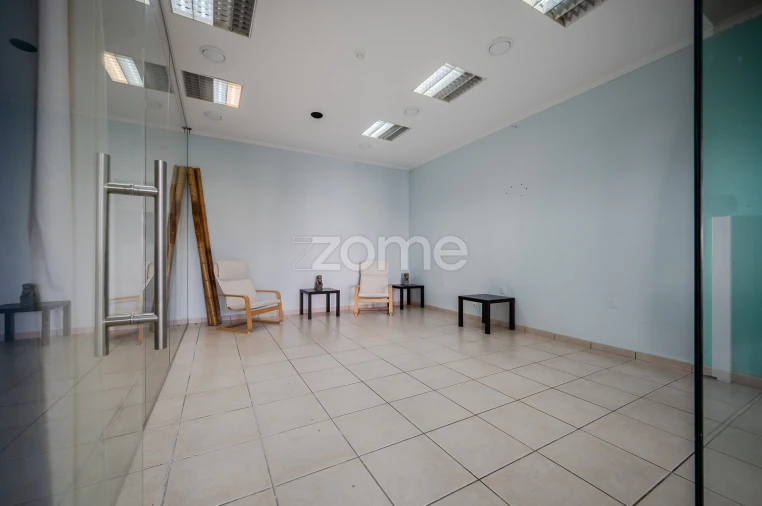 Negócio para Venda em Algés, Linda-A-Velha e Cruz Quebrada-Dafundo Foto 6