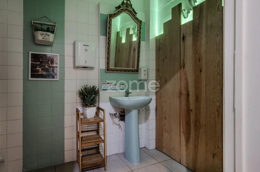 Negócio para Venda em Algés, Linda-A-Velha e Cruz Quebrada-Dafundo Foto 12