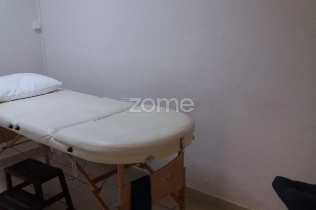 Negócio para Venda em Algés, Linda-A-Velha e Cruz Quebrada-Dafundo Foto 21