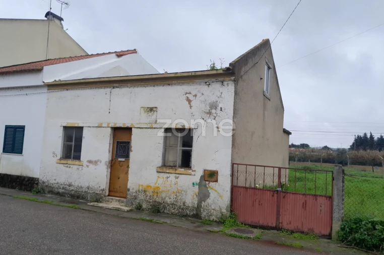 Moradia T3 para Venda em São Miguel do Rio Torto e Rossio Ao Sul do Tejo Foto 3