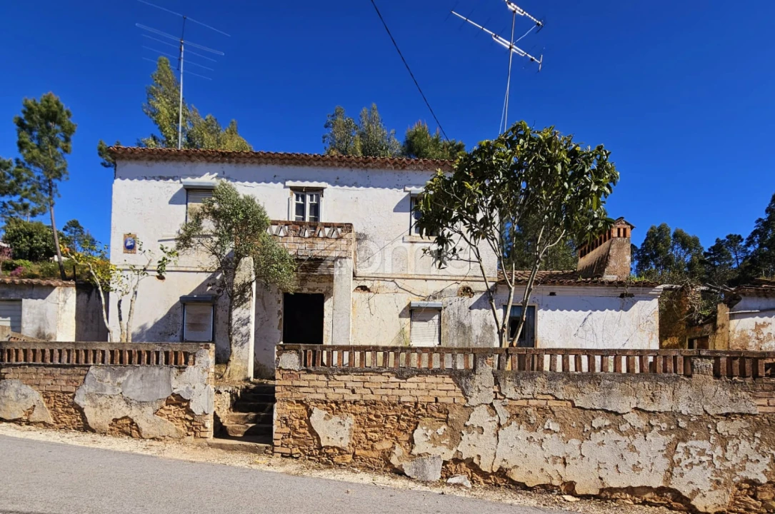 Moradia T5 para Venda em Sardoal Foto 2