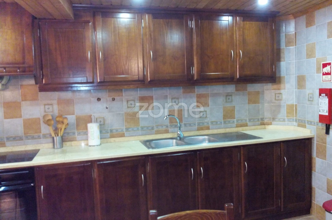 Moradia T3 para Venda em Benfeita Foto 11