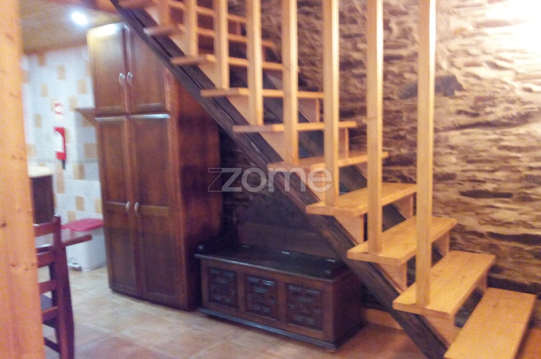 Moradia T3 para Venda em Benfeita Foto 16