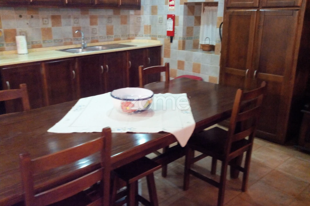 Moradia T3 para Venda em Benfeita Foto 10