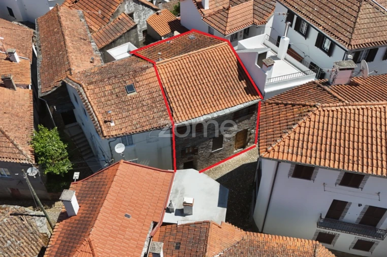 Moradia T3 para Venda em Benfeita Foto 4