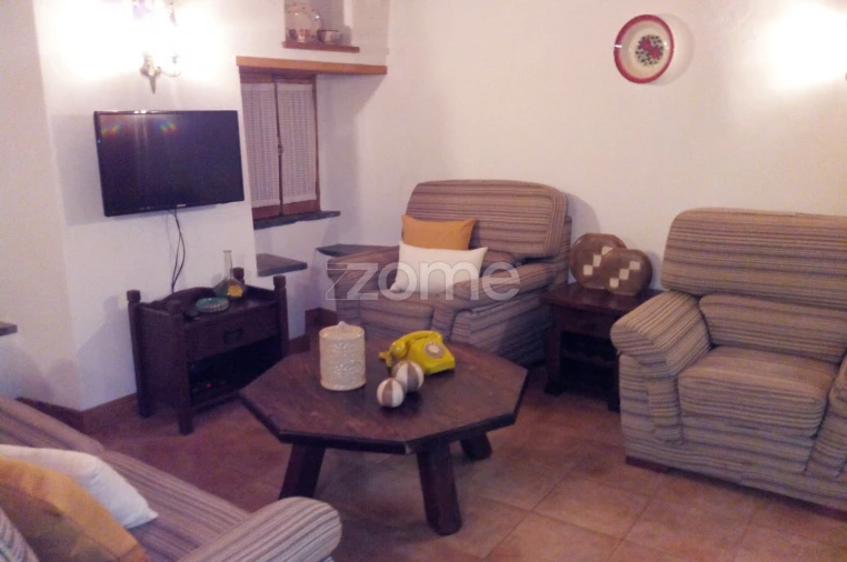 Moradia T3 para Venda em Benfeita Foto 18