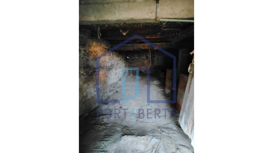 Moradia T2 para Venda em Santo Estêvão Foto 16