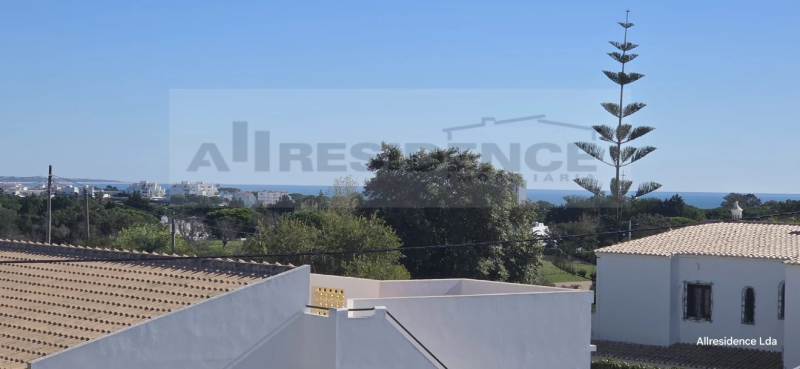 Apartamento T1 para Venda em Albufeira e Olhos de Água Foto 12