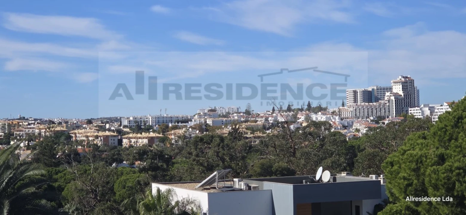 Apartamento T1 para Venda em Albufeira e Olhos de Água Foto 13