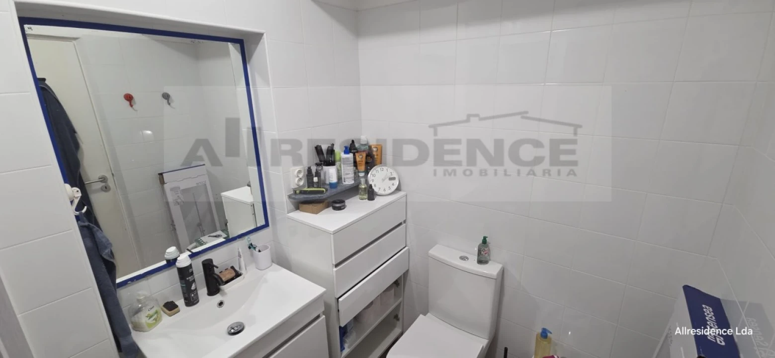 Apartamento T1 para Venda em Albufeira e Olhos de Água Foto 20