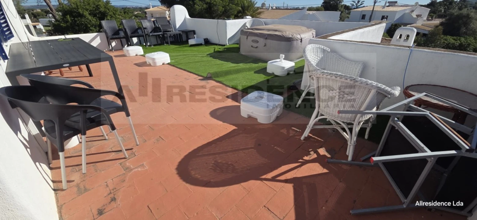 Apartamento T1 para Venda em Albufeira e Olhos de Água Foto 23