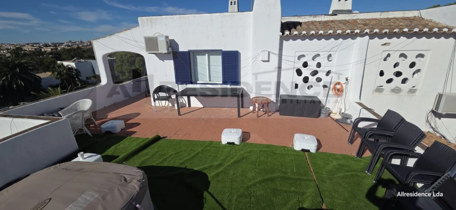 Apartamento T1 para Venda em Albufeira e Olhos de Água Foto 26