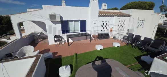 Apartamento T1 para Venda em Albufeira e Olhos de Água