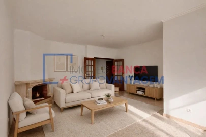 Apartamento T4 para Venda em Marvila, Ribeira Santarém, São Salvador, São Nicolau