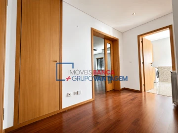 Apartamento T2 para Venda em Oliveira do Douro