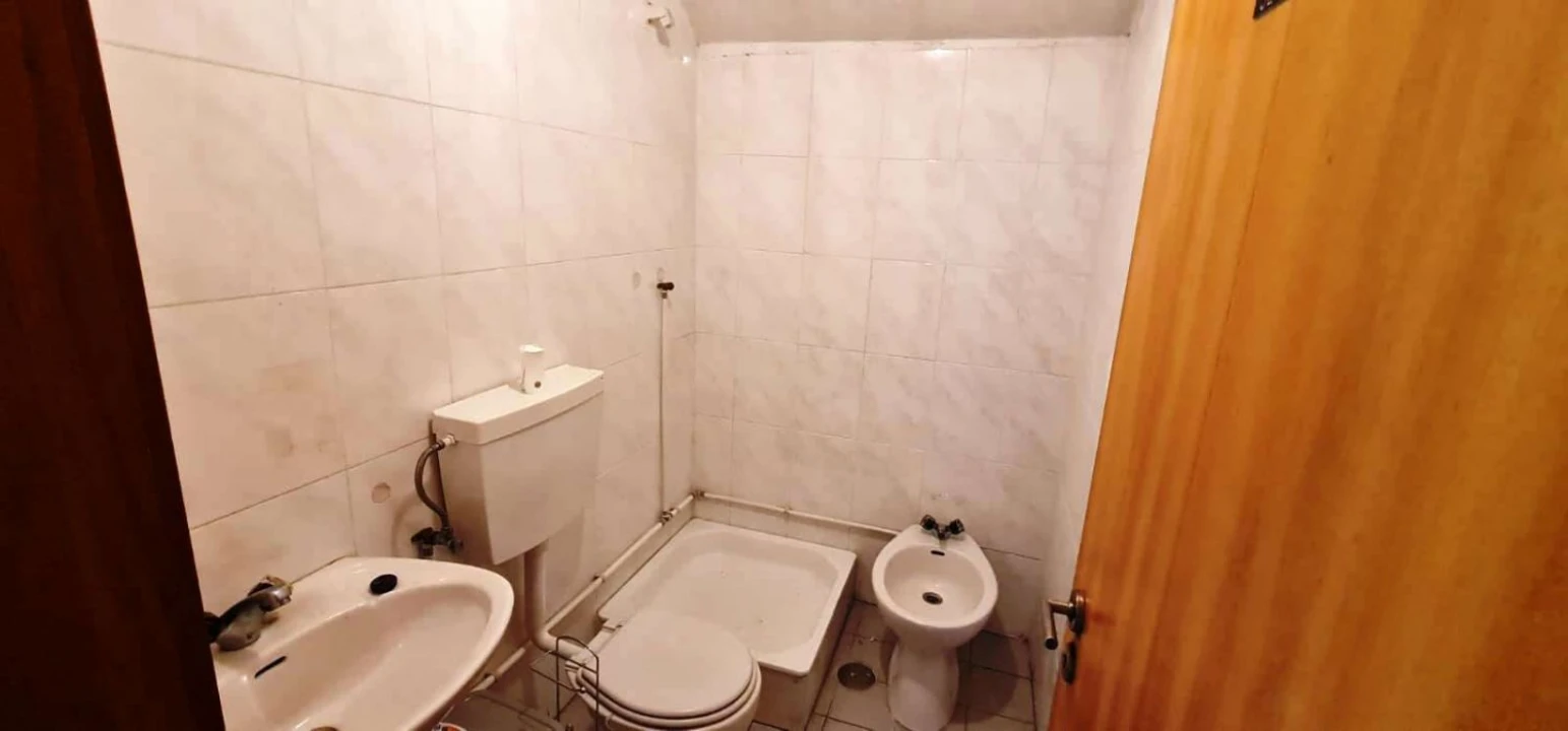 Loja para Arrendamento em Lomar e Arcos Foto 14