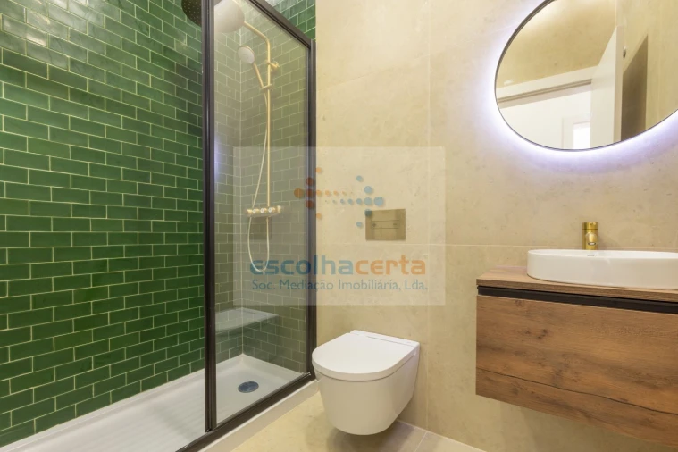 Apartamento T4 para Venda em Santo António Foto 12