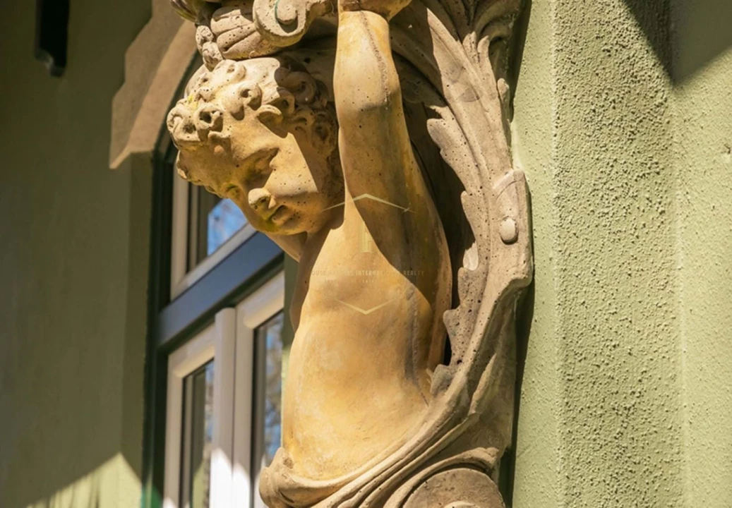 Moradia T6 para Venda em Santa Maria e São Miguel, São Martinho, São Pedro Penaferrim Foto 3