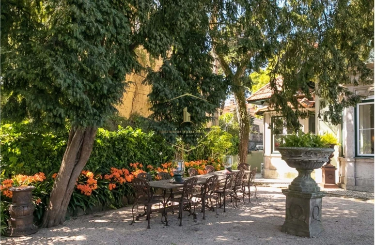 Moradia T6 para Venda em Santa Maria e São Miguel, São Martinho, São Pedro Penaferrim Foto 2