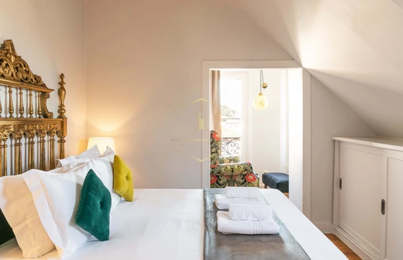 Moradia T6 para Venda em Santa Maria e São Miguel, São Martinho, São Pedro Penaferrim Foto 16