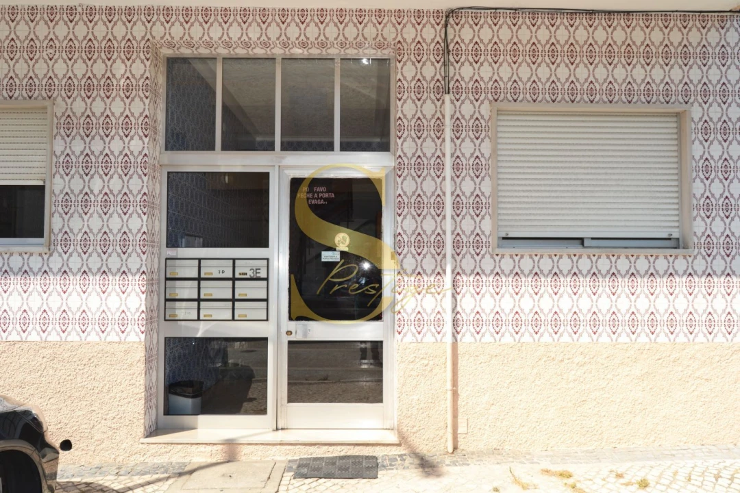 Apartamento T2 para Venda em Leiria, Pousos, Barreira e Cortes Foto 5