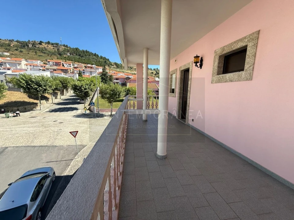 Moradia T6 para Venda em Vila Flor e Nabo Foto 45