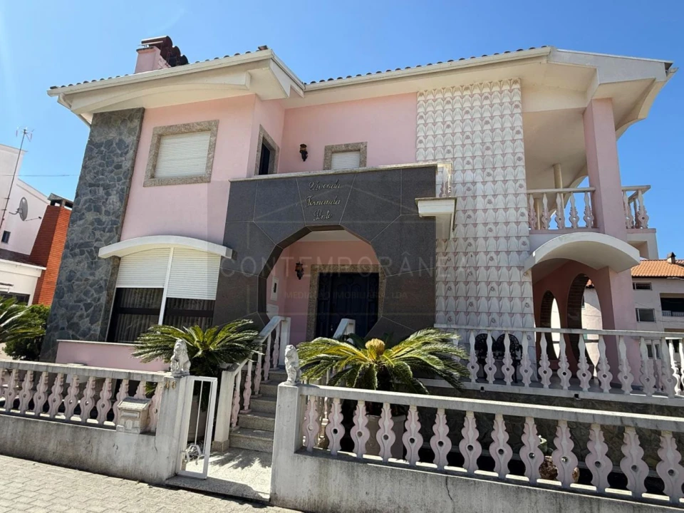 Moradia T6 para Venda em Vila Flor e Nabo Foto 5