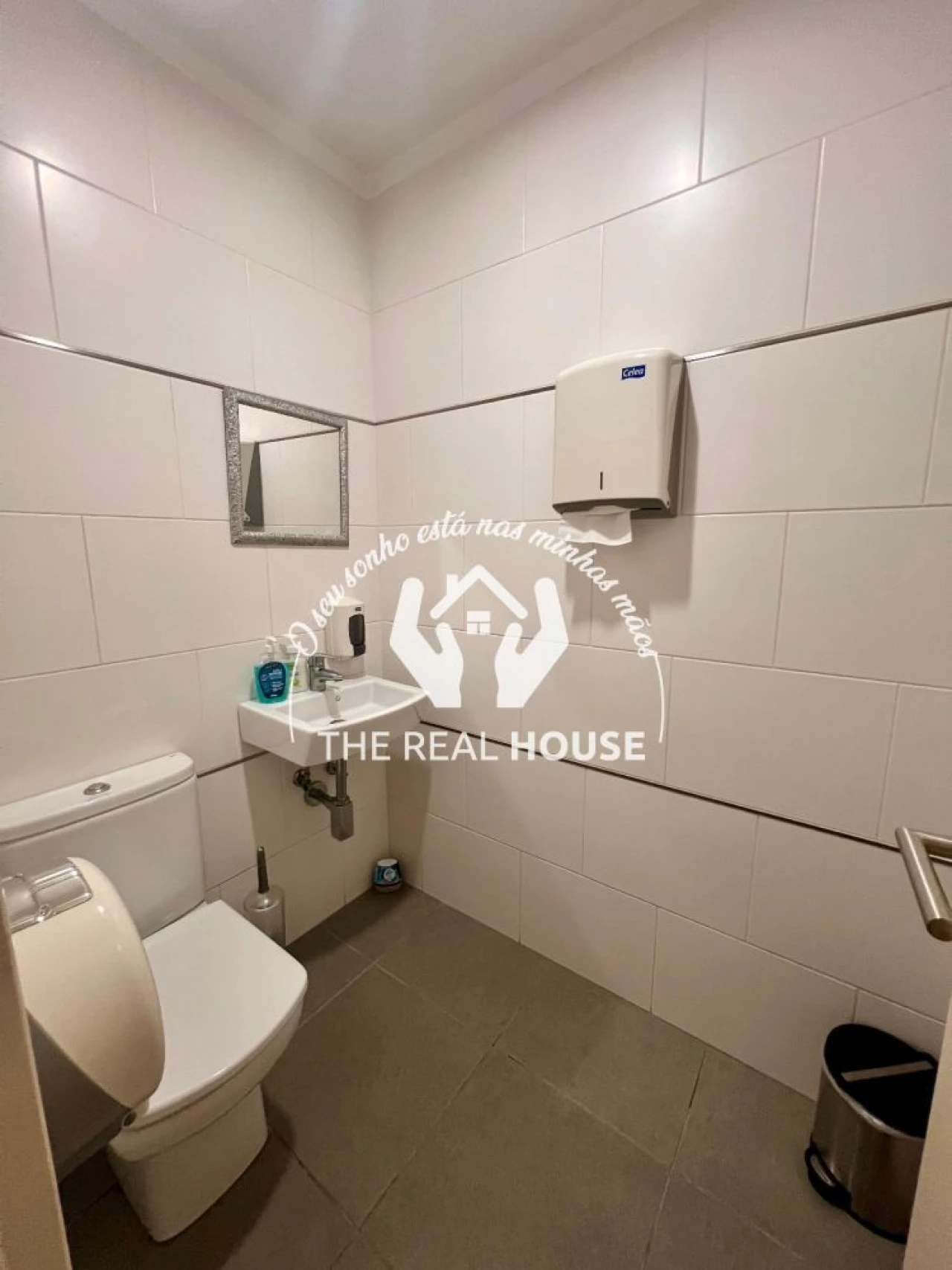 Loja para Venda em Funchal (Santa Luzia) Foto 8