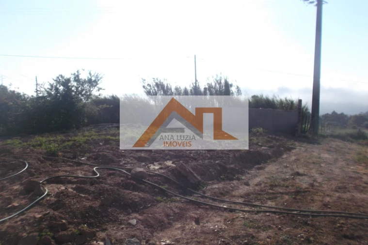 Terreno para Venda em Famalicão Foto 2