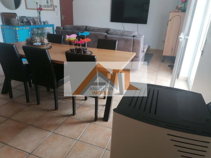 Apartamento T2 para Venda em Tornada e Salir do Porto Foto 3
