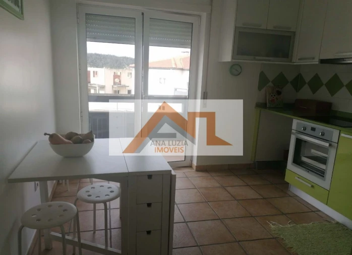 Apartamento T2 para Venda em Tornada e Salir do Porto Foto 5