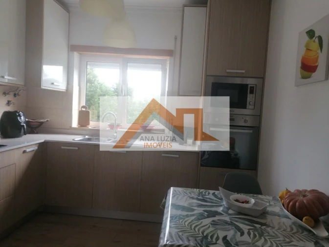 Apartamento T2 para Venda em Tornada e Salir do Porto Foto 6