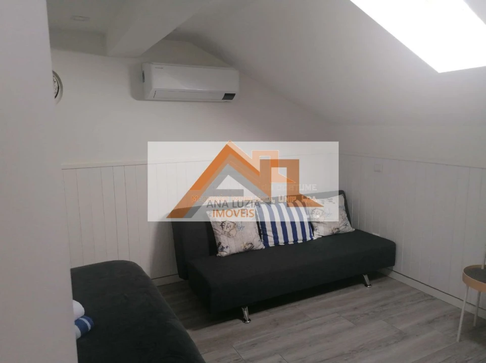 Apartamento T2 para Venda em Nazare Foto 11