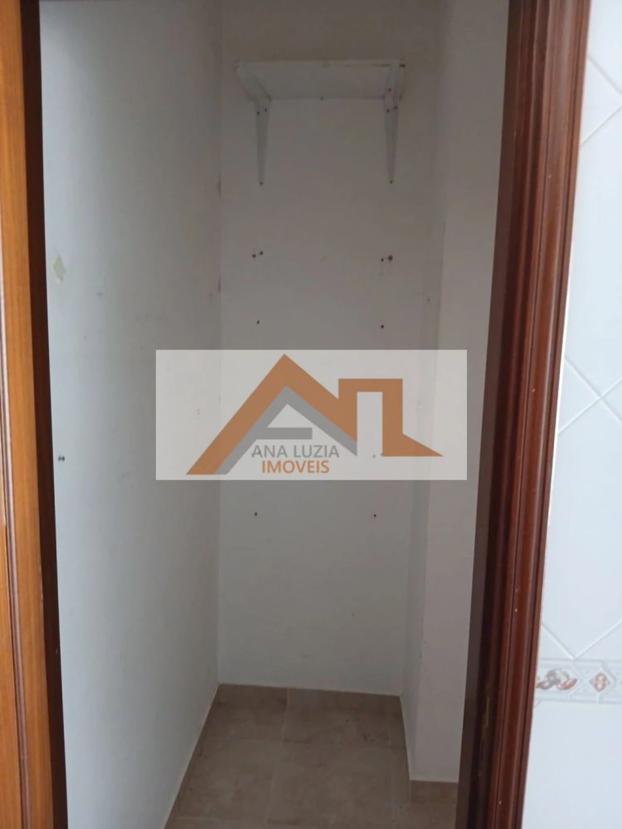 Apartamento T2 para Venda em Nazare Foto 2