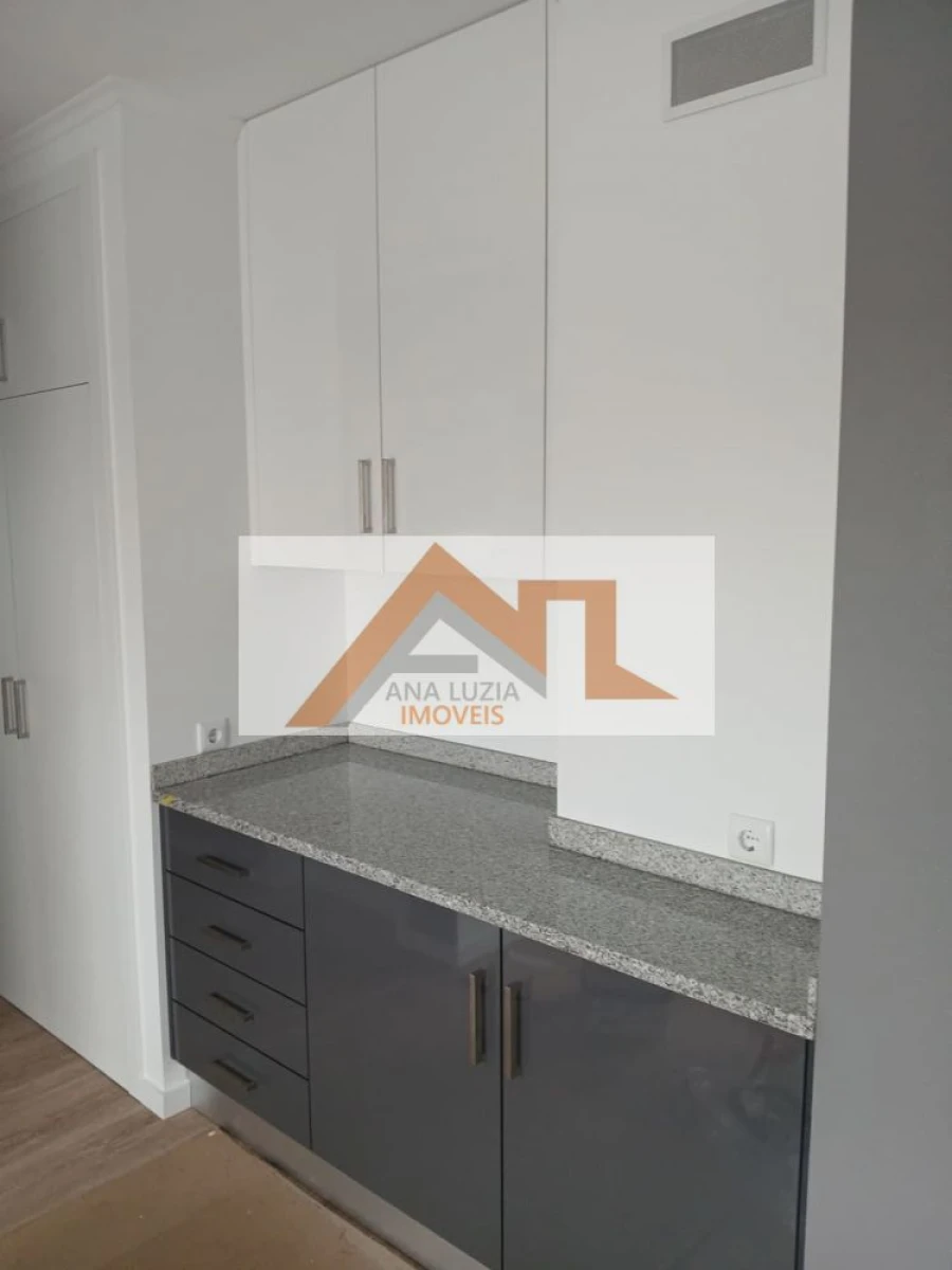 Moradia T3 para Venda em Amoreira Foto 7