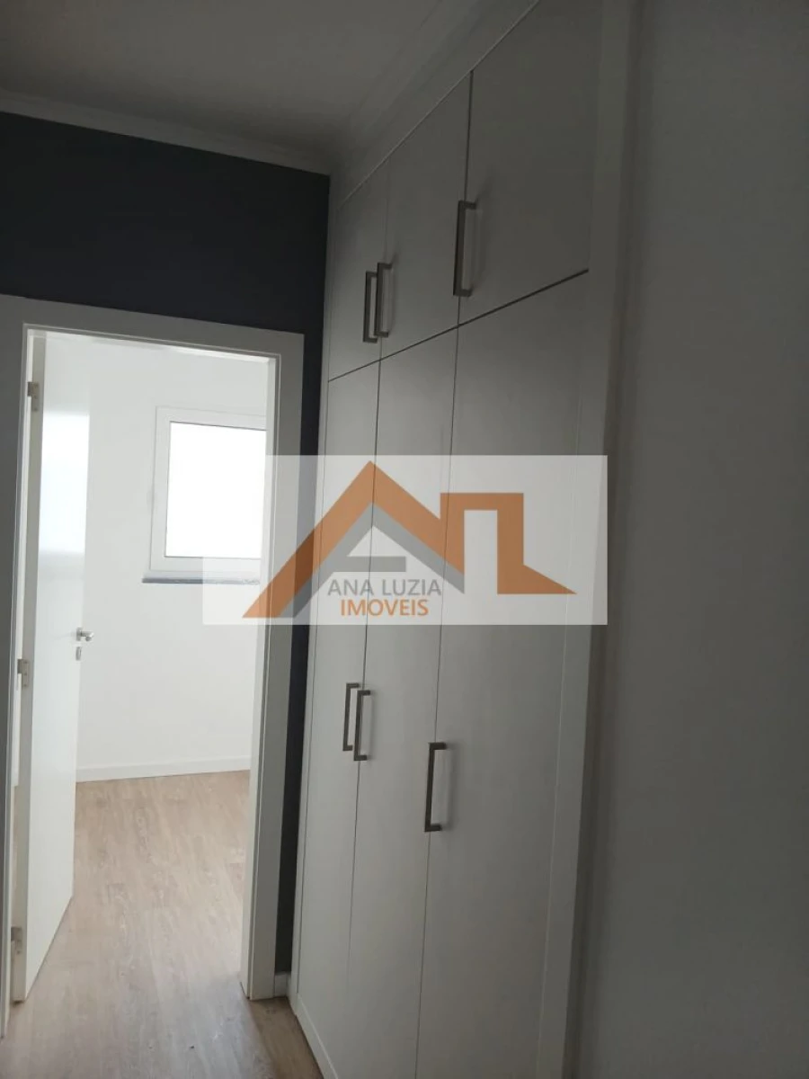 Moradia T3 para Venda em Amoreira Foto 14